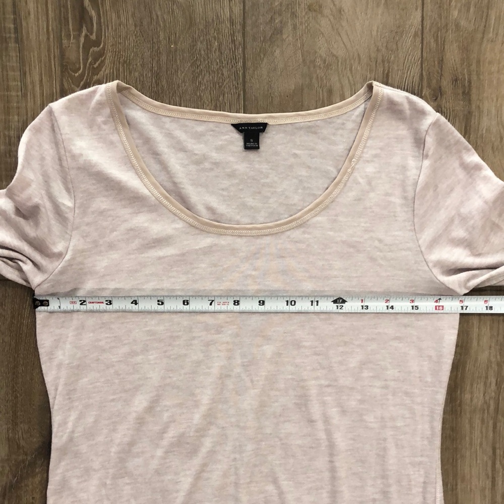ANN TAYLOR Women's Light Tan Long Sleeve Top - Picture 6 of 7